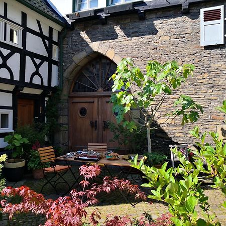 Fuenf Giebel Eck In Der Freiheit Am Ruhrtalradweg Hotell Wetter  Exteriör bild