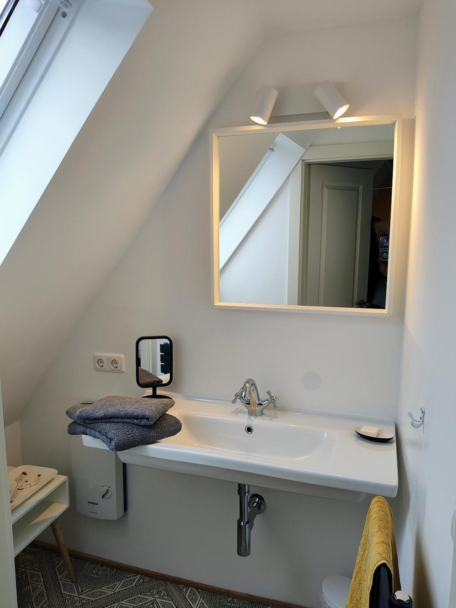Fuenf Giebel Eck In Der Freiheit Am Ruhrtalradweg Hotell Wetter  Rum bild