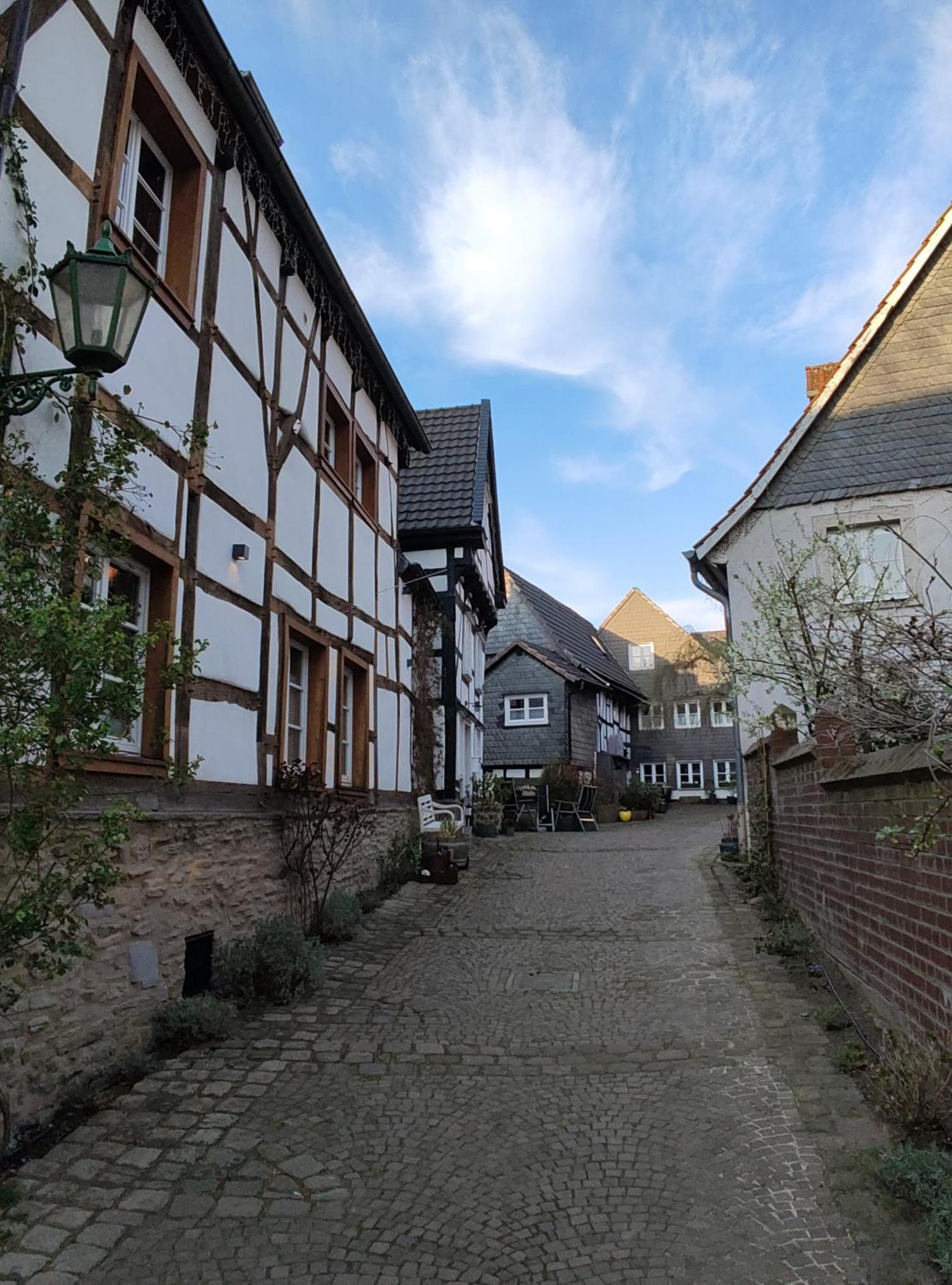 Fuenf Giebel Eck In Der Freiheit Am Ruhrtalradweg Hotell Wetter  Exteriör bild