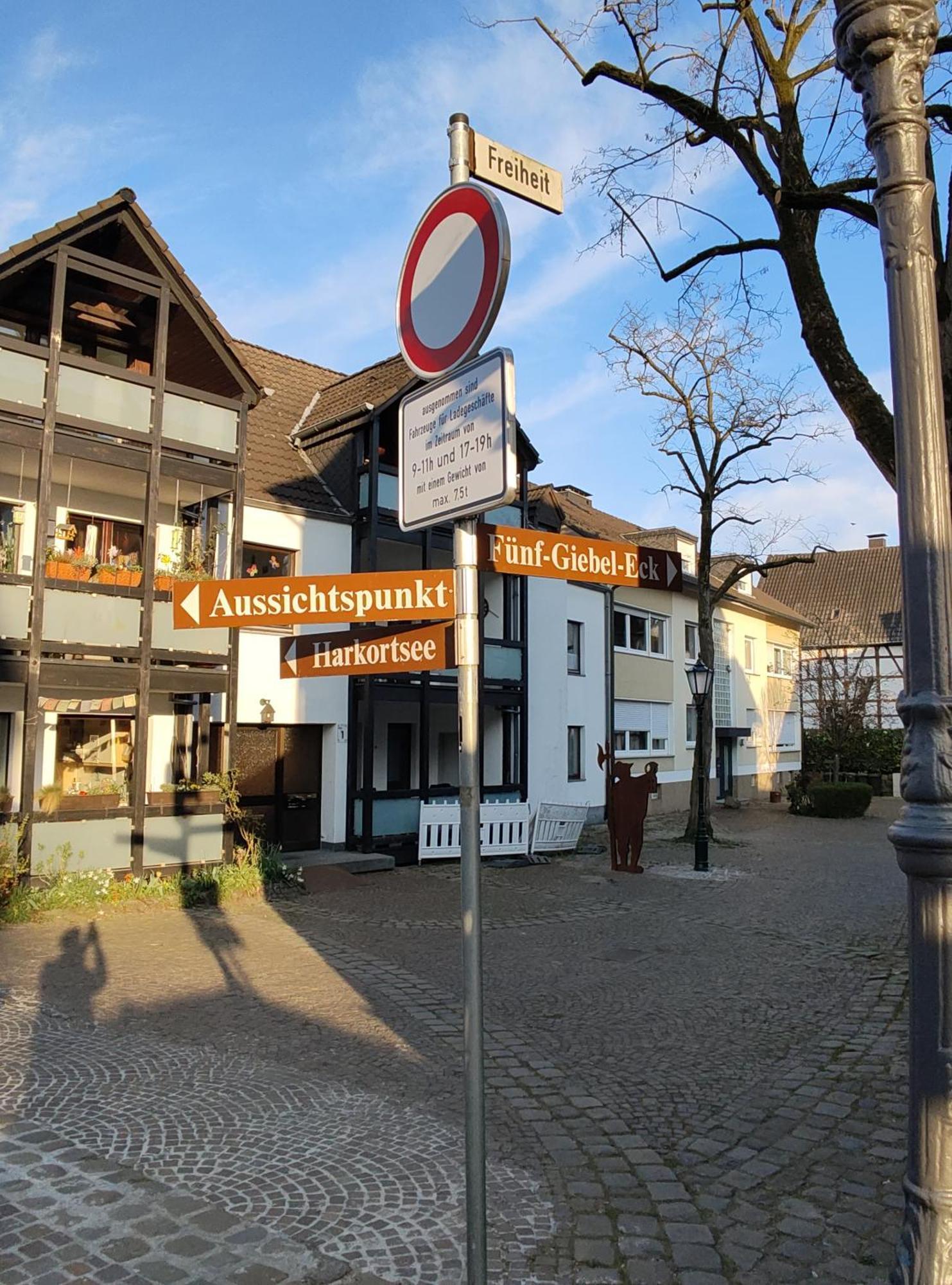 Fuenf Giebel Eck In Der Freiheit Am Ruhrtalradweg Hotell Wetter  Exteriör bild